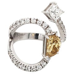 18 Karat White Gold 2.20 Carat Fancy-cut Natural Diamond Ring (Size 6.25)