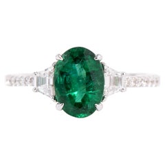 18 Karat White Gold 2.20 Carat Natural Emerald and Diamond Ring