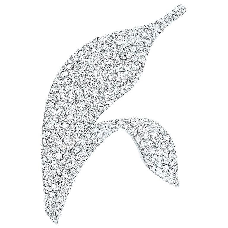 18 Karat White Gold 2.36 Carat Diamond Leaf Brooch For Sale