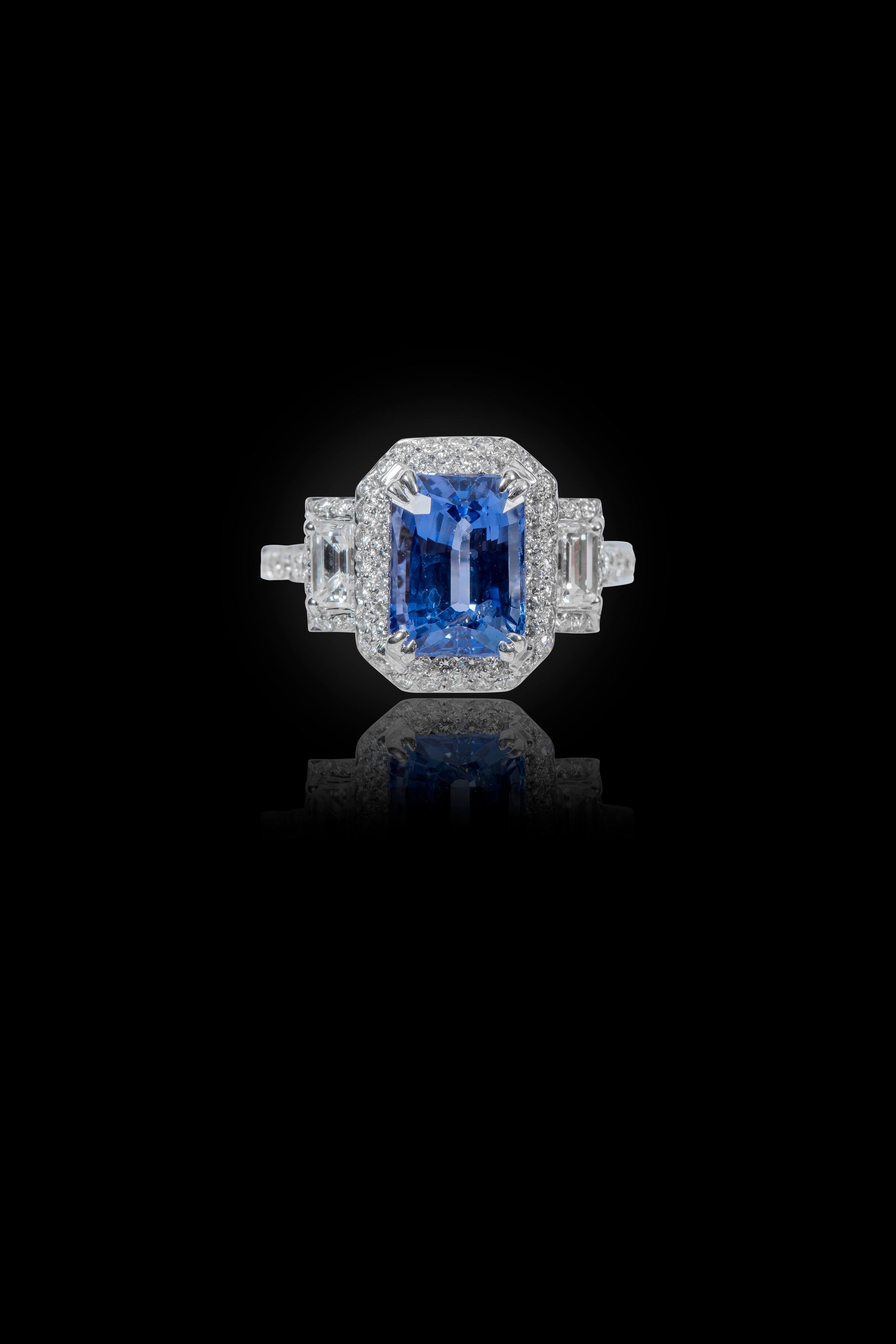 Contemporary 18 Karat White Gold 2.36 Carat Sapphire and Diamond Three-Stone Cluster Ring For Sale