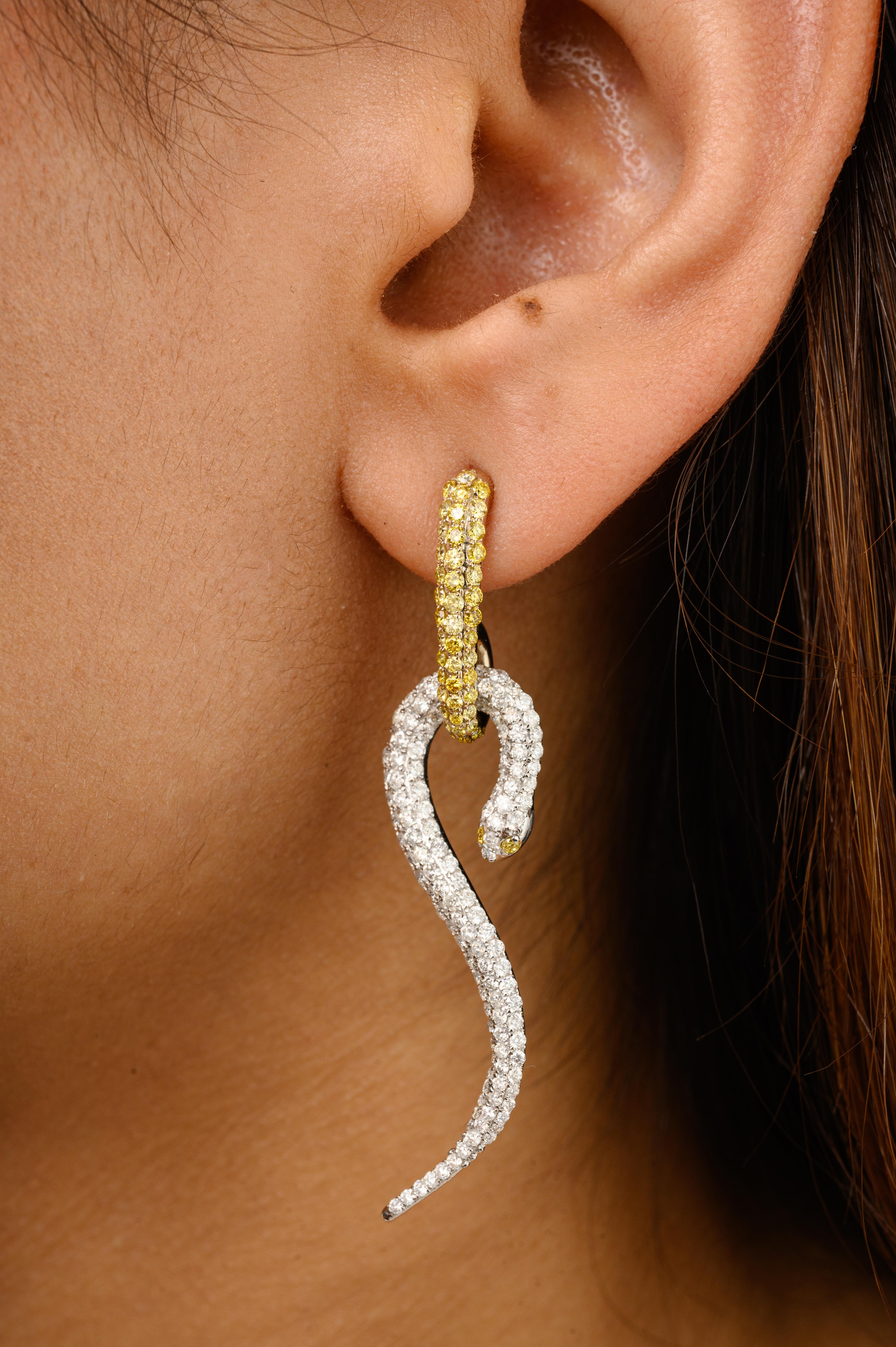 Women's 18 Karat White Gold 2.37 CTW Yellow White Diamond Snake Dangle Earrings For Sale