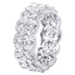 18 Karat White Gold 2.46 Carat Diamond Full-Band Engagement Ring