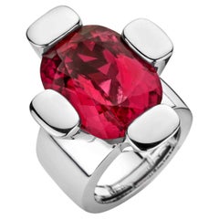 18 Karat White Gold 28.85 Carat Rubellite Cocktail Ring by Jochen Leën IGI cert