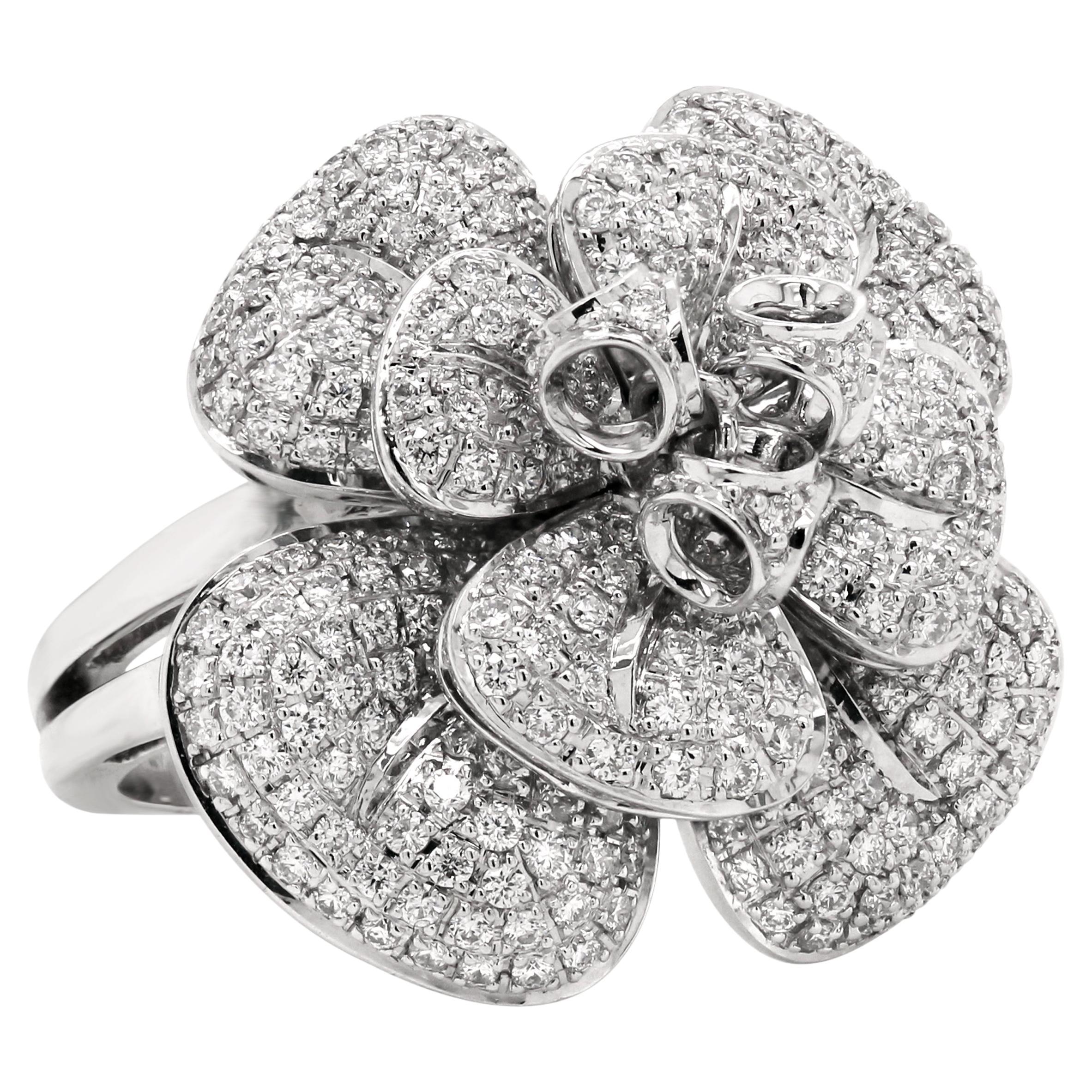 18 Karat White Gold 3 Carat Diamond Three Dimensional Flower Ring