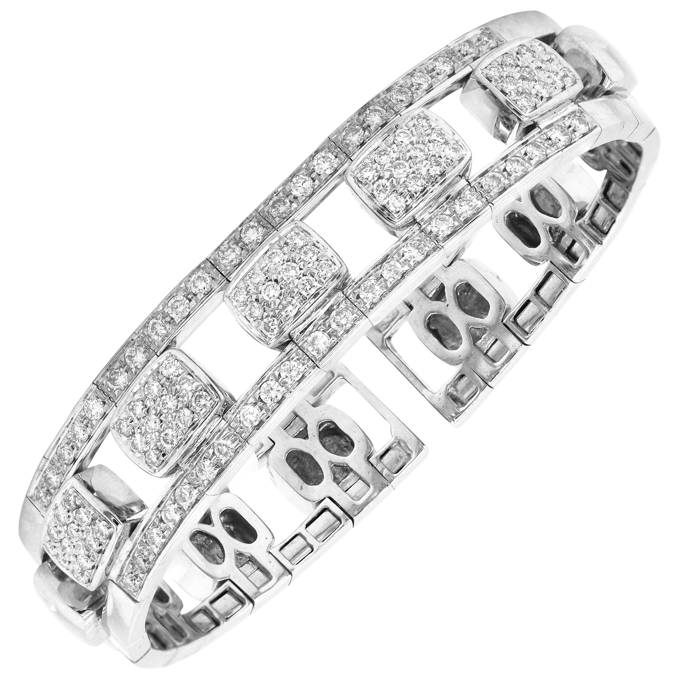18 Karat White Gold 3 Carat Pavé Set Diamonds Flexible Bangle Bracelet