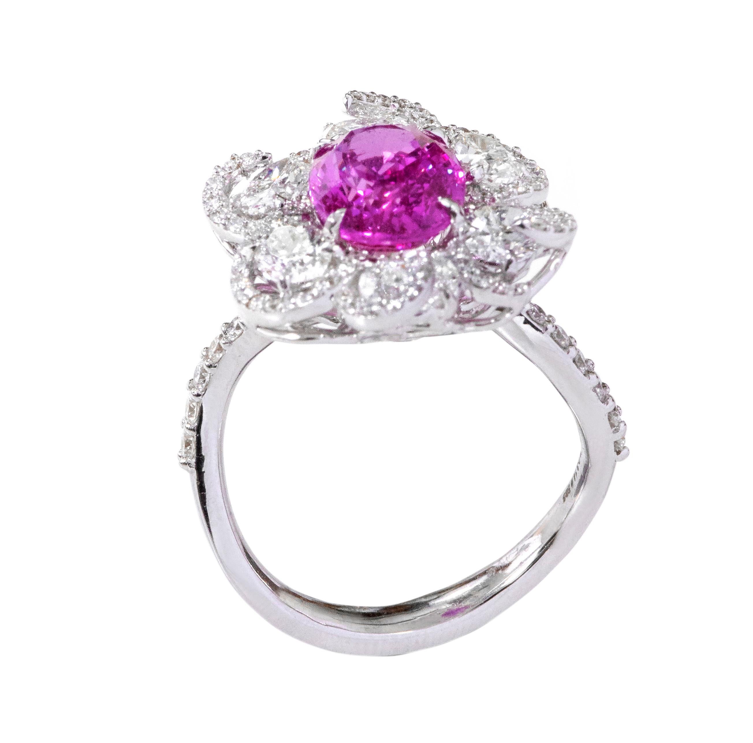 Women's 18 Karat White Gold 3.14 Carat Solitaire Pink-Sapphire and Diamond Cocktail Ring For Sale