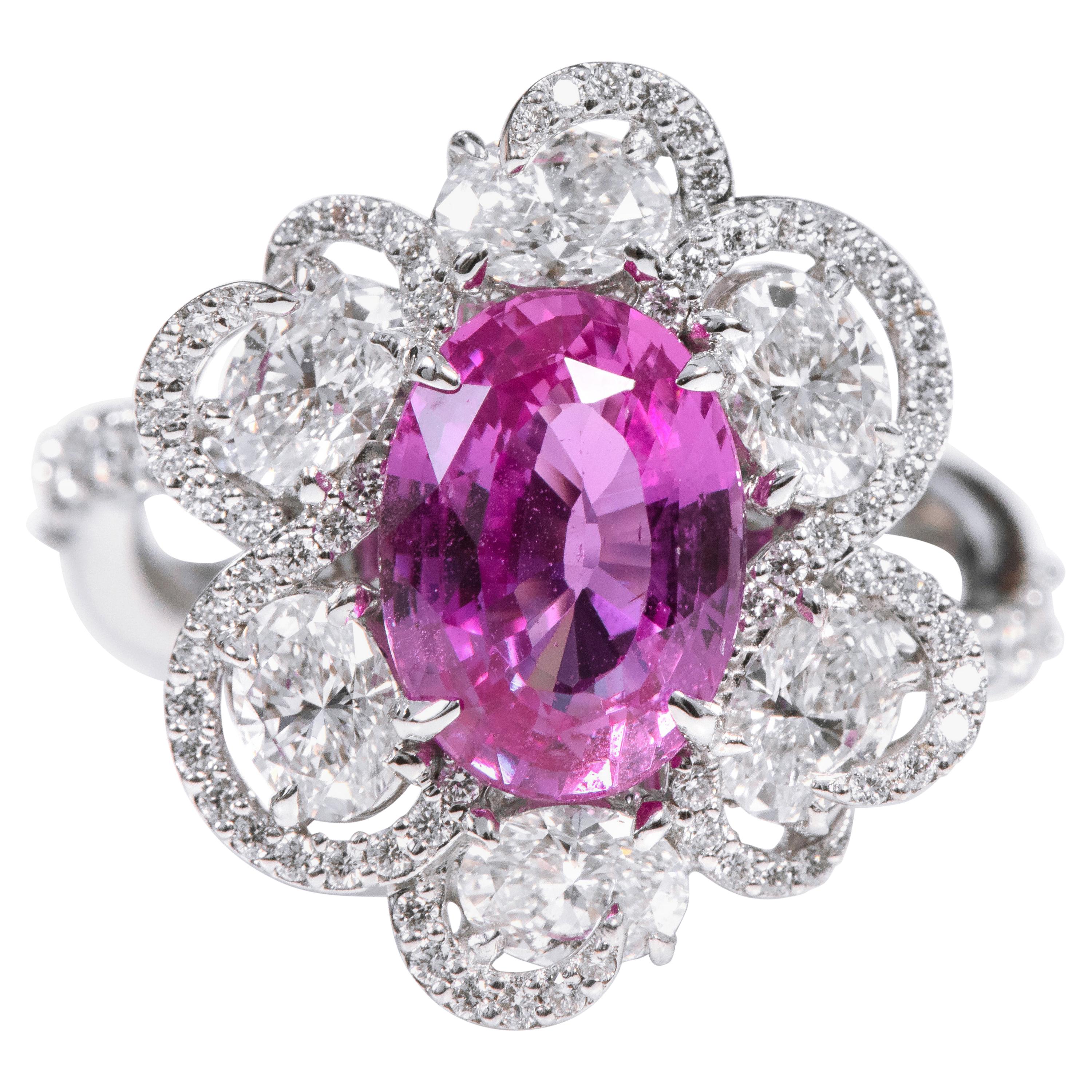 18 Karat White Gold 3.14 Carat Solitaire Pink-Sapphire and Diamond Cocktail Ring For Sale