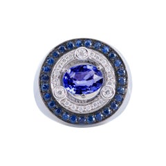 18 Karat White Gold 3.20 Karat Sapphires 0.30 Karat White Diamonds Design Ring