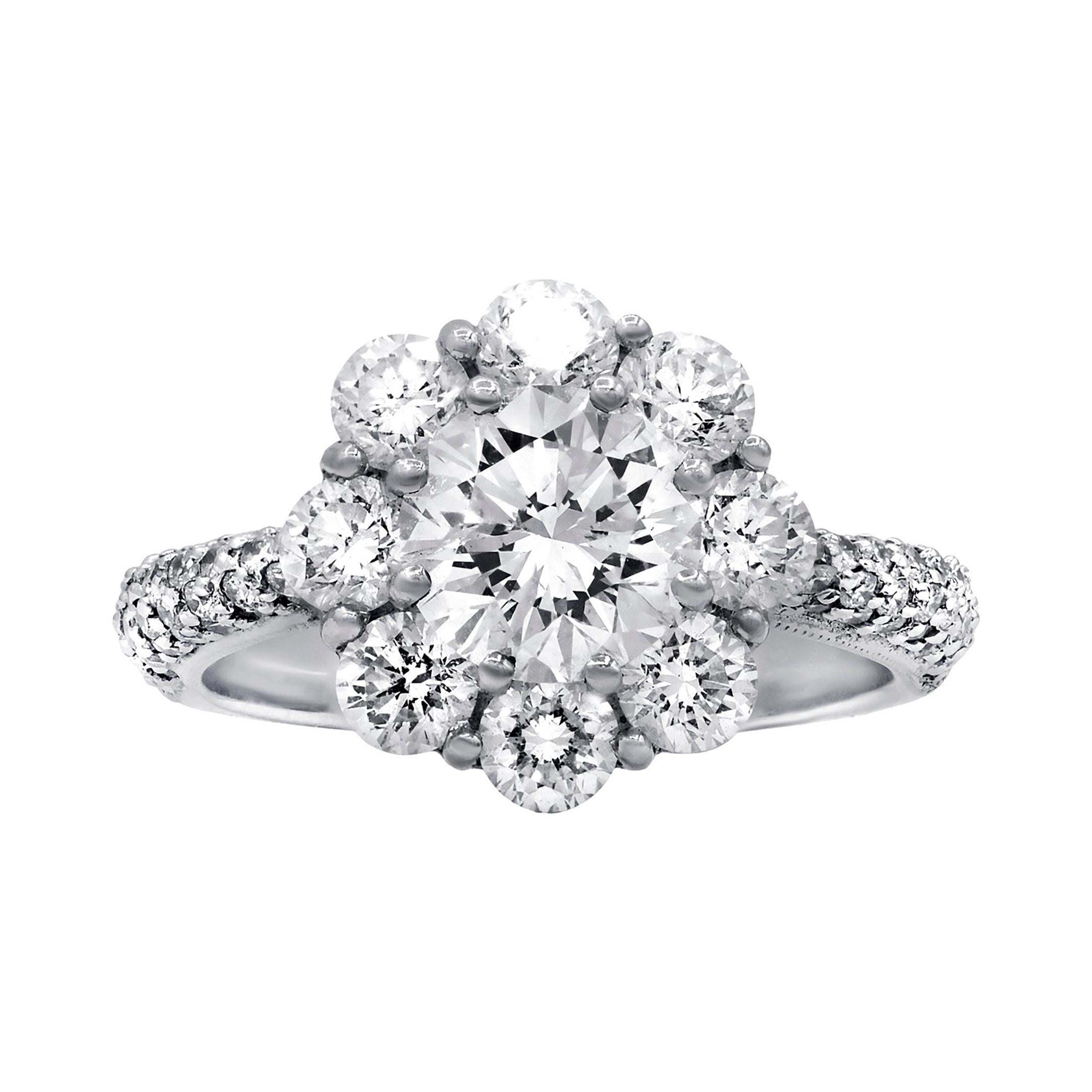 18 Karat White Gold 3.25 Carat Diamond Engagement Ring For Sale