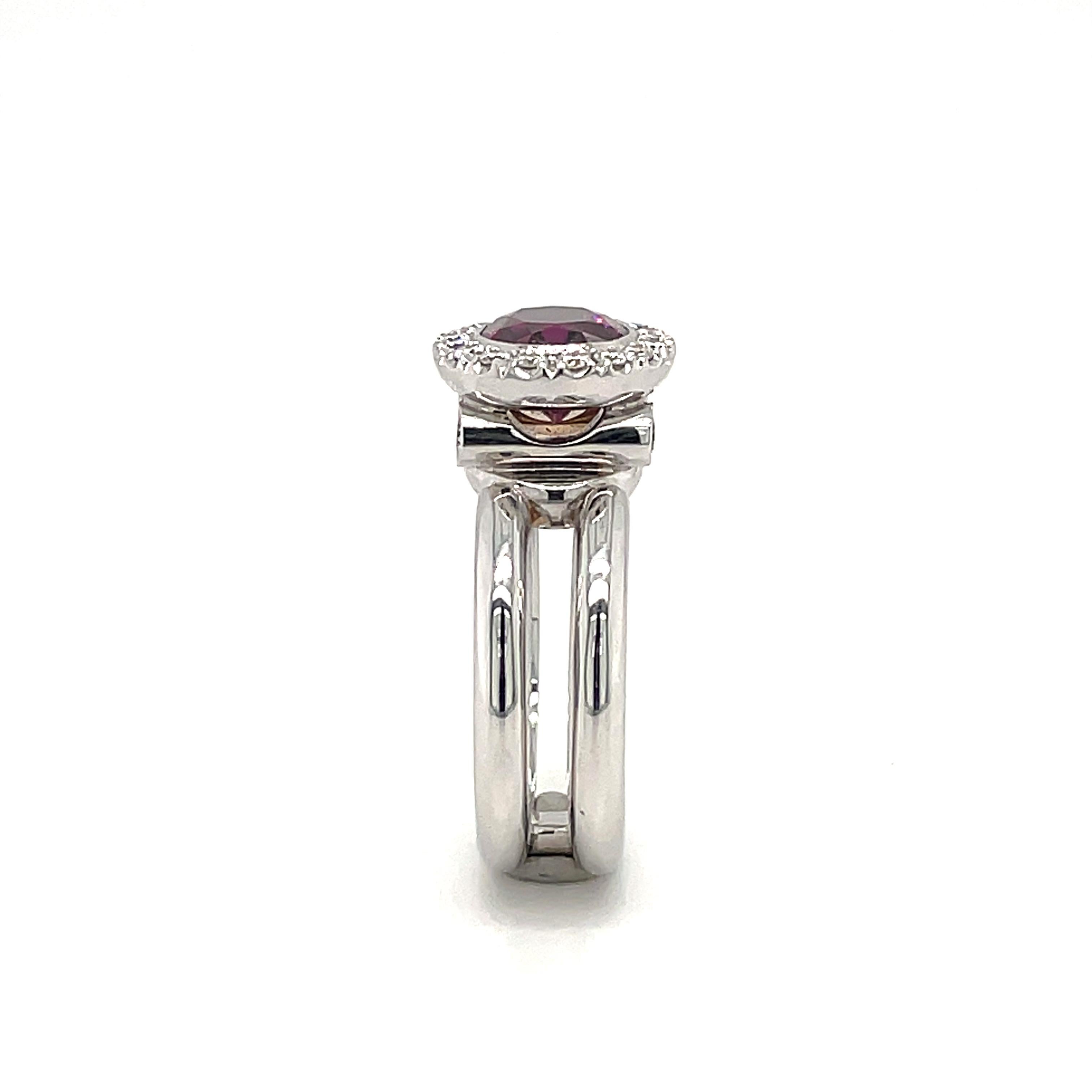 Contemporary 18 Karat White Gold 3.26 Carat Purple Garnet Cocktail Ring by Jochen Leën