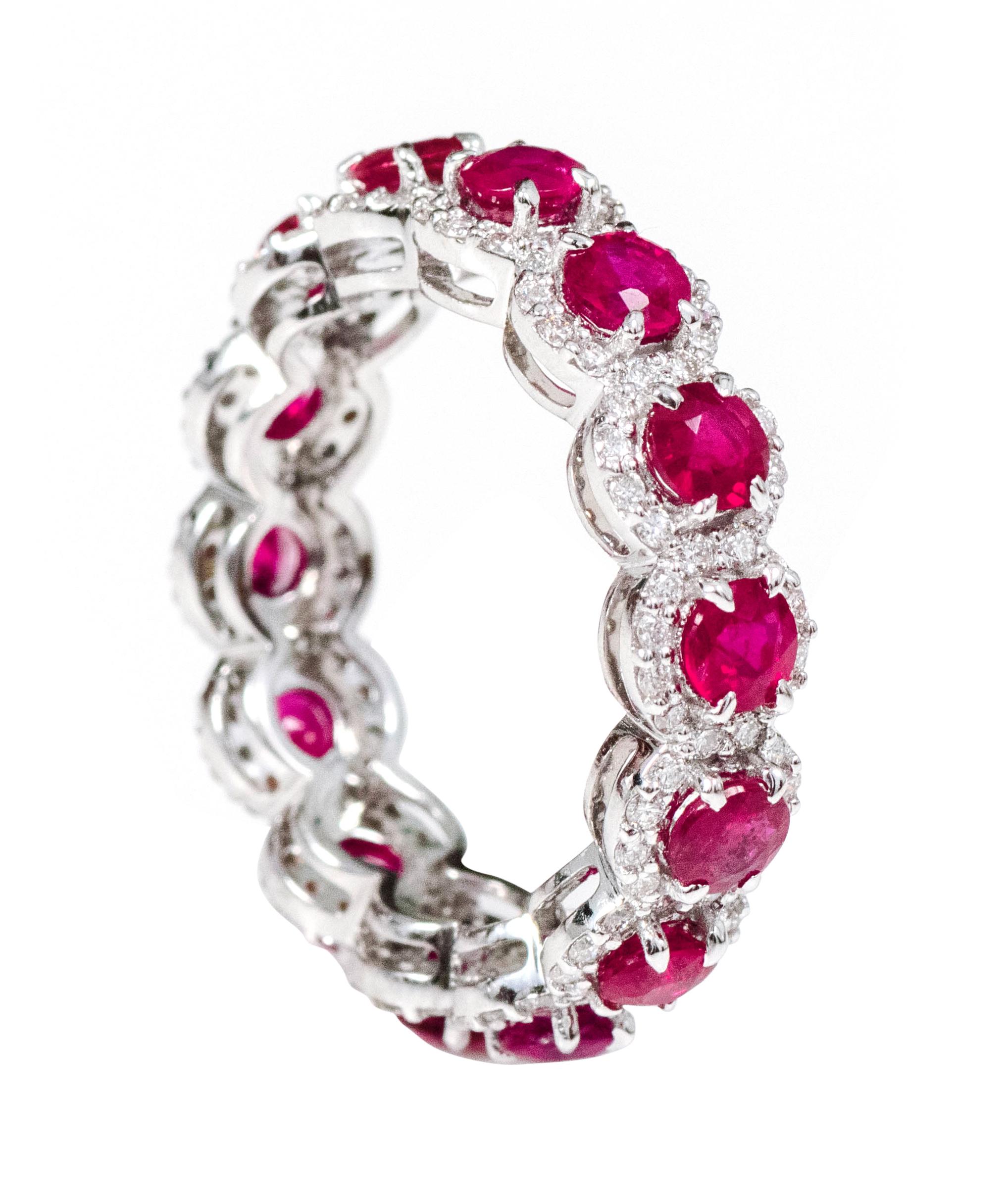 Brilliant Cut 18 Karat White Gold 3.39 Carat Ruby and Diamond Cluster Eternity Band Ring For Sale