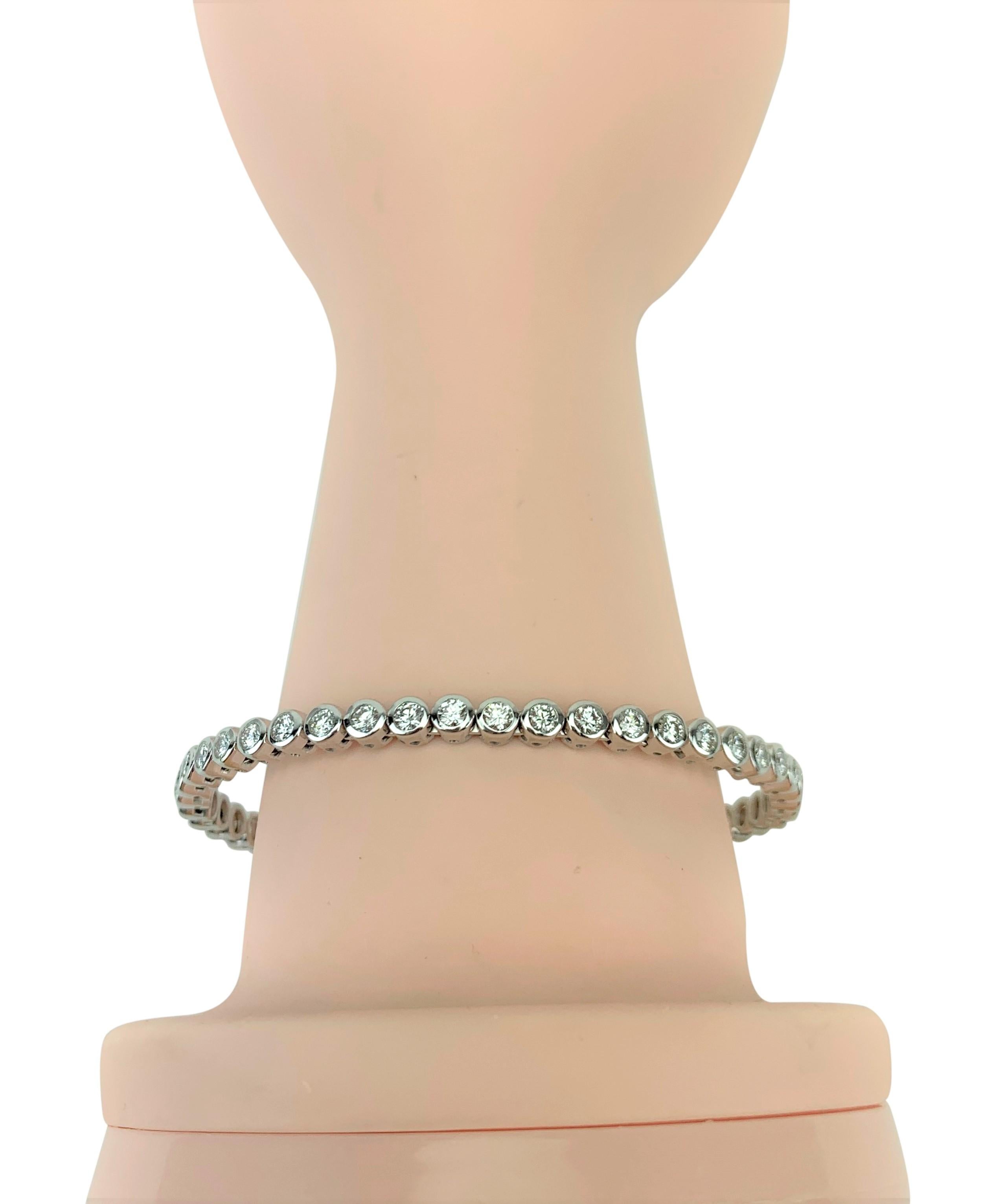 18 Karat White Gold 3.4 Carat Diamond Flex Bangle Bracelet 3