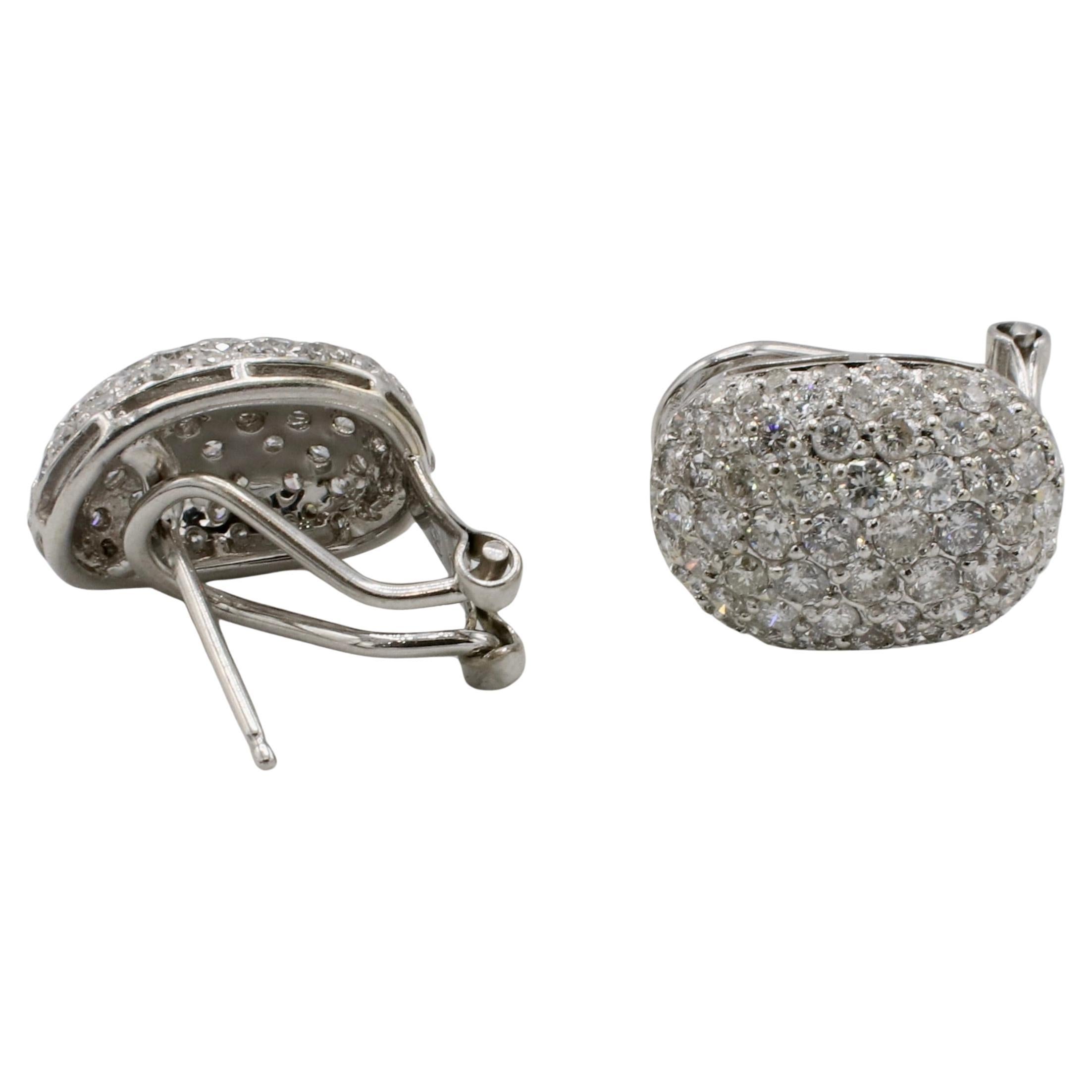 Modern 18 Karat White Gold 3.50 Carat Natural Pavé Diamond Cluster Earrings For Sale