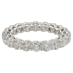 18 Karat White Gold 3.50 Carat Natural Round Diamond Eternity Band Wedding Ring