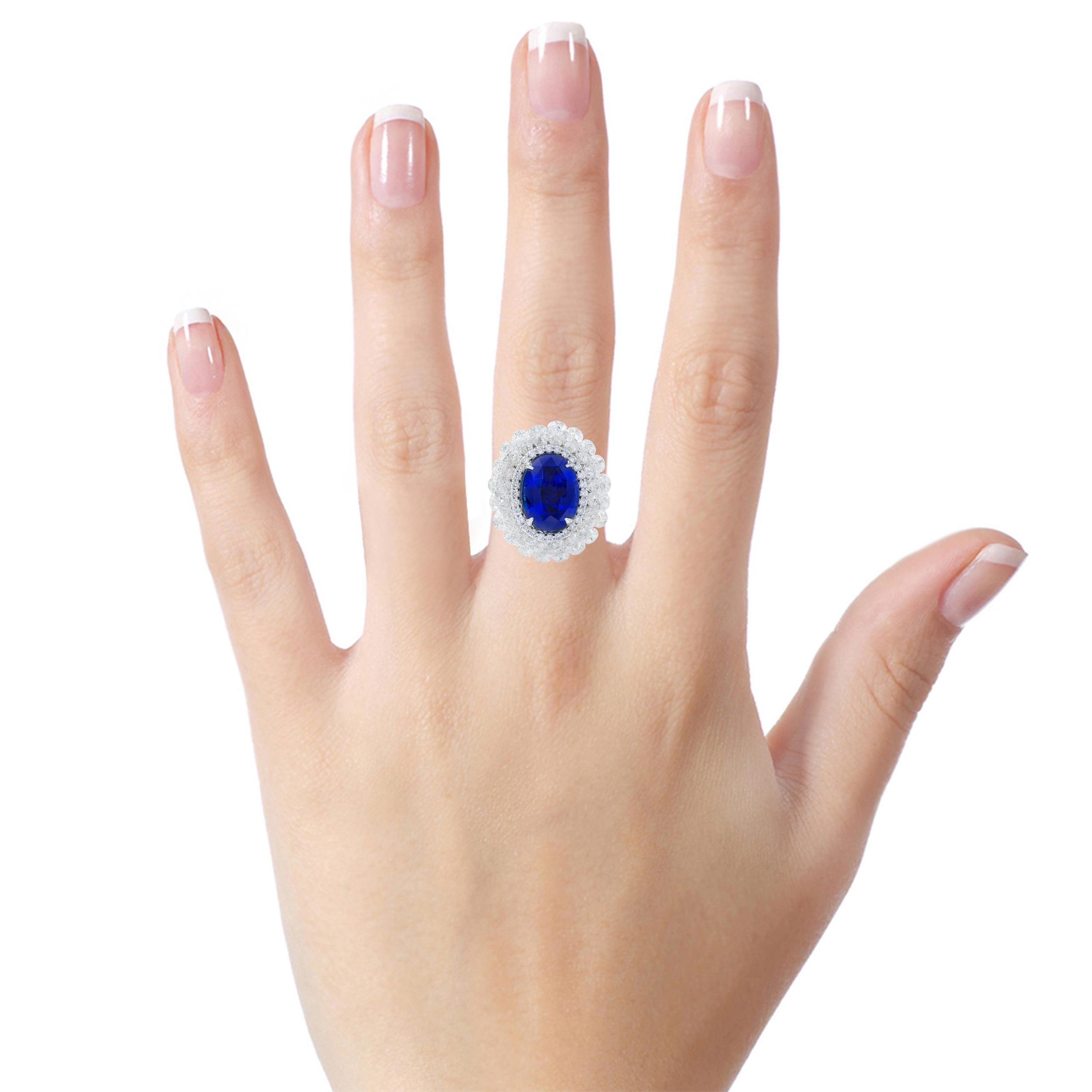 Modern 18 Karat White Gold 3.80 Carat Sapphire and Diamond Cocktail Ring For Sale