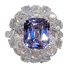 18 Karat White Gold 4.16 Carat No heat Violet Spinel Diamond Ring