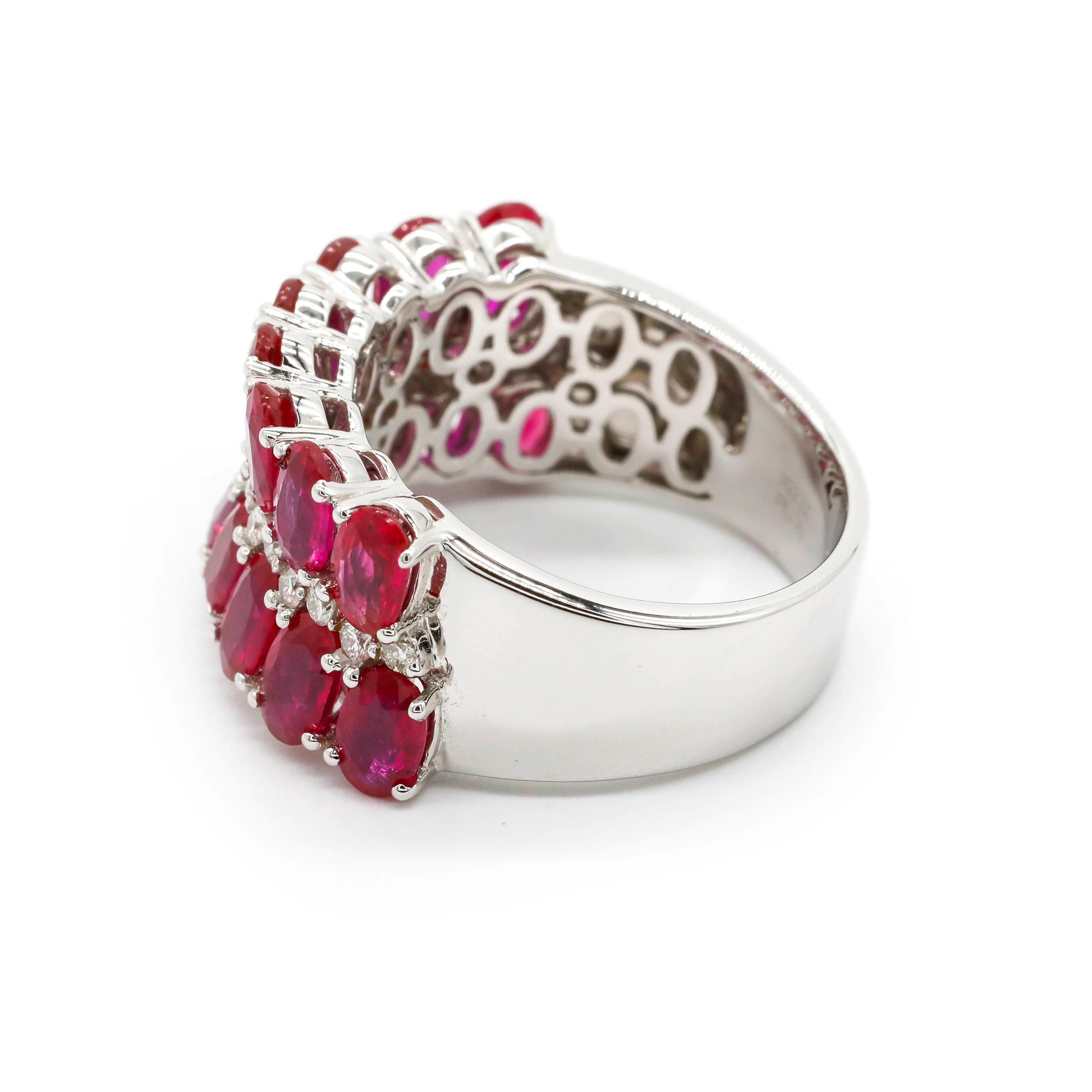 Contemporary 4.75 Carat Oval Cut Ruby and 0.22 Carat Diamond Pave 18K White Gold Cluster Ring For Sale