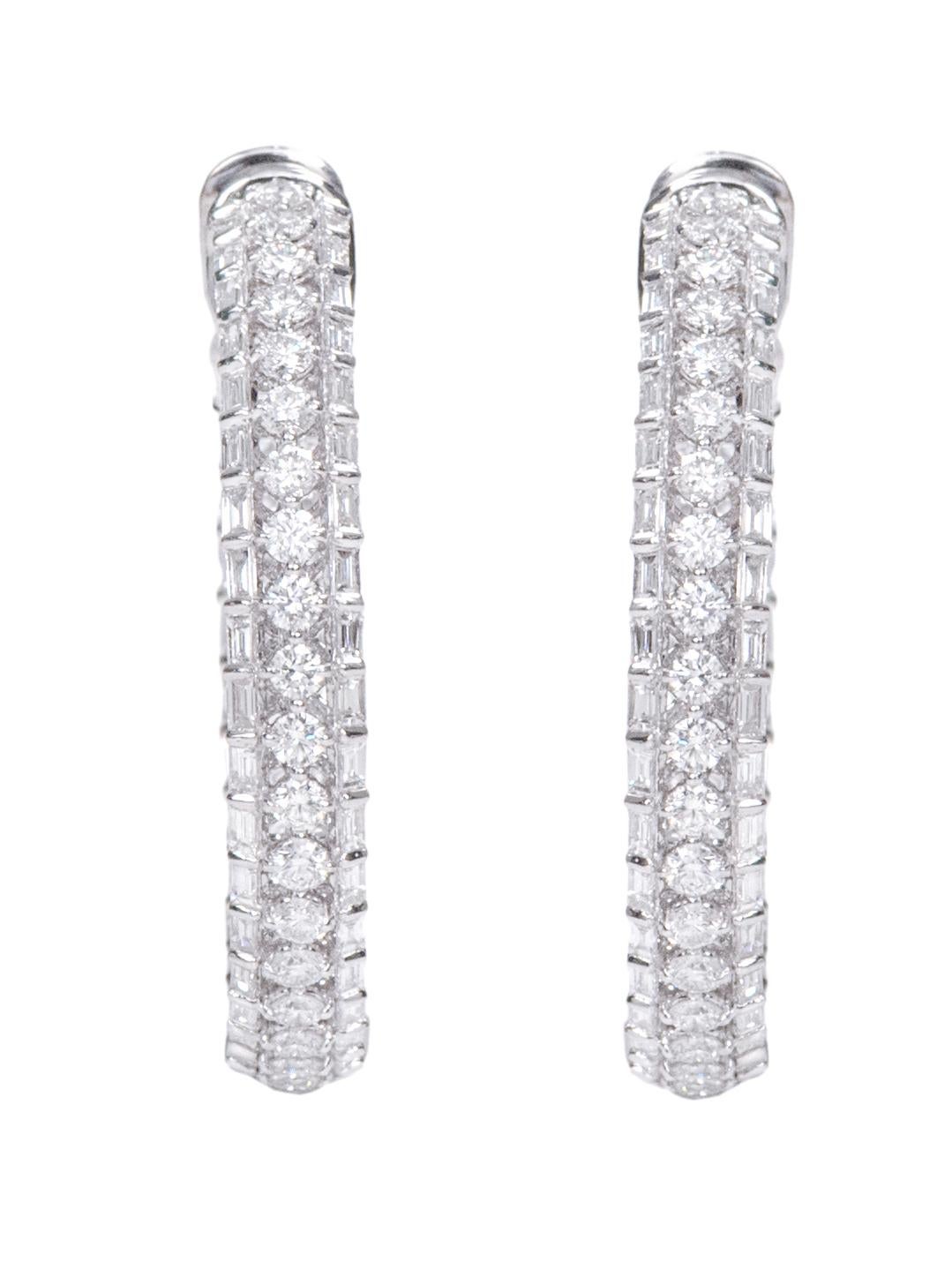 18 Karat White Gold 4.96 Carats Diamond Hoop Earrings For Sale 5