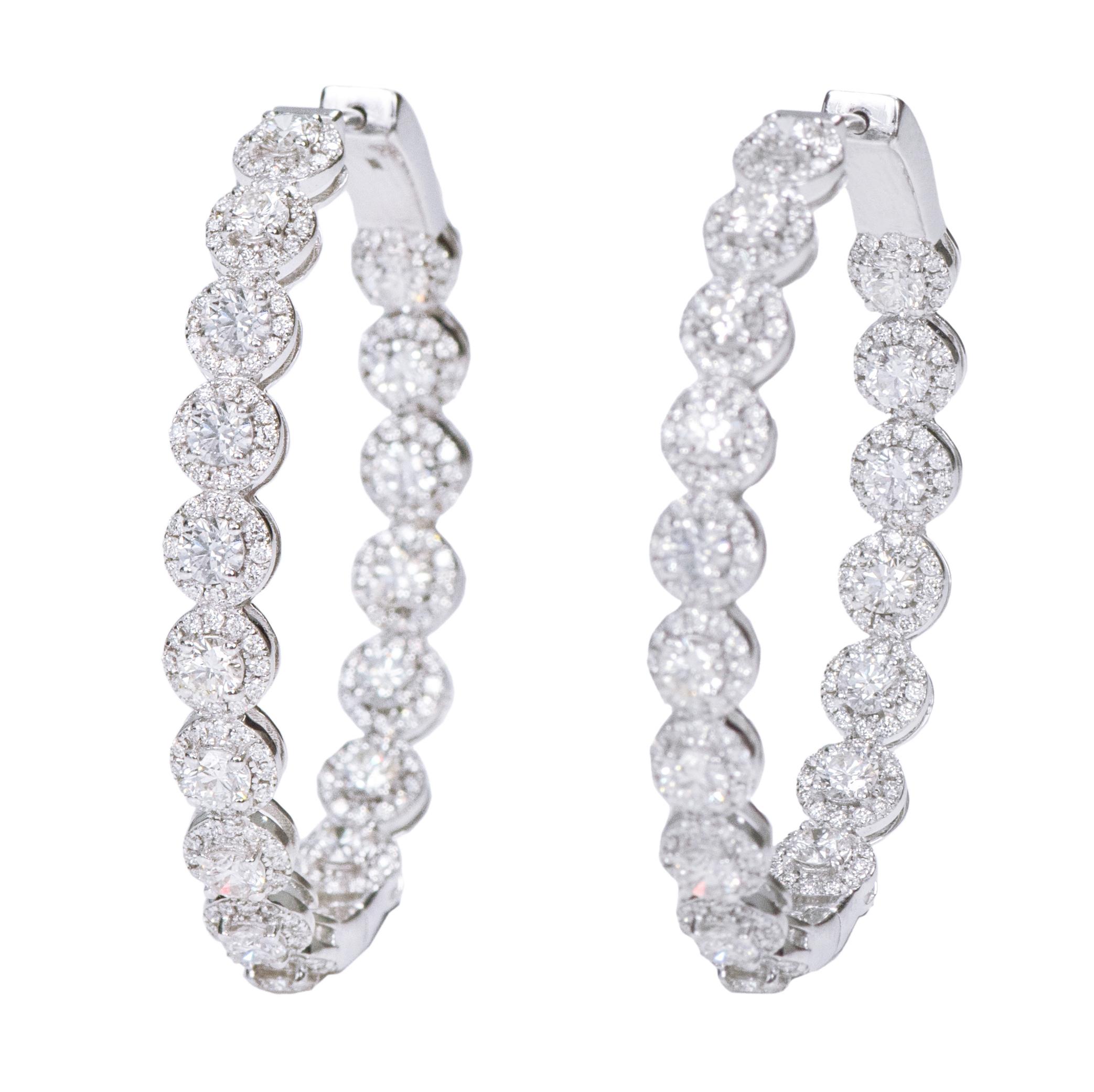 18 Karat White Gold 5.17 Carat Brilliant-Cut Diamond Cluster Hoop Earrings In New Condition For Sale In Jaipur, IN