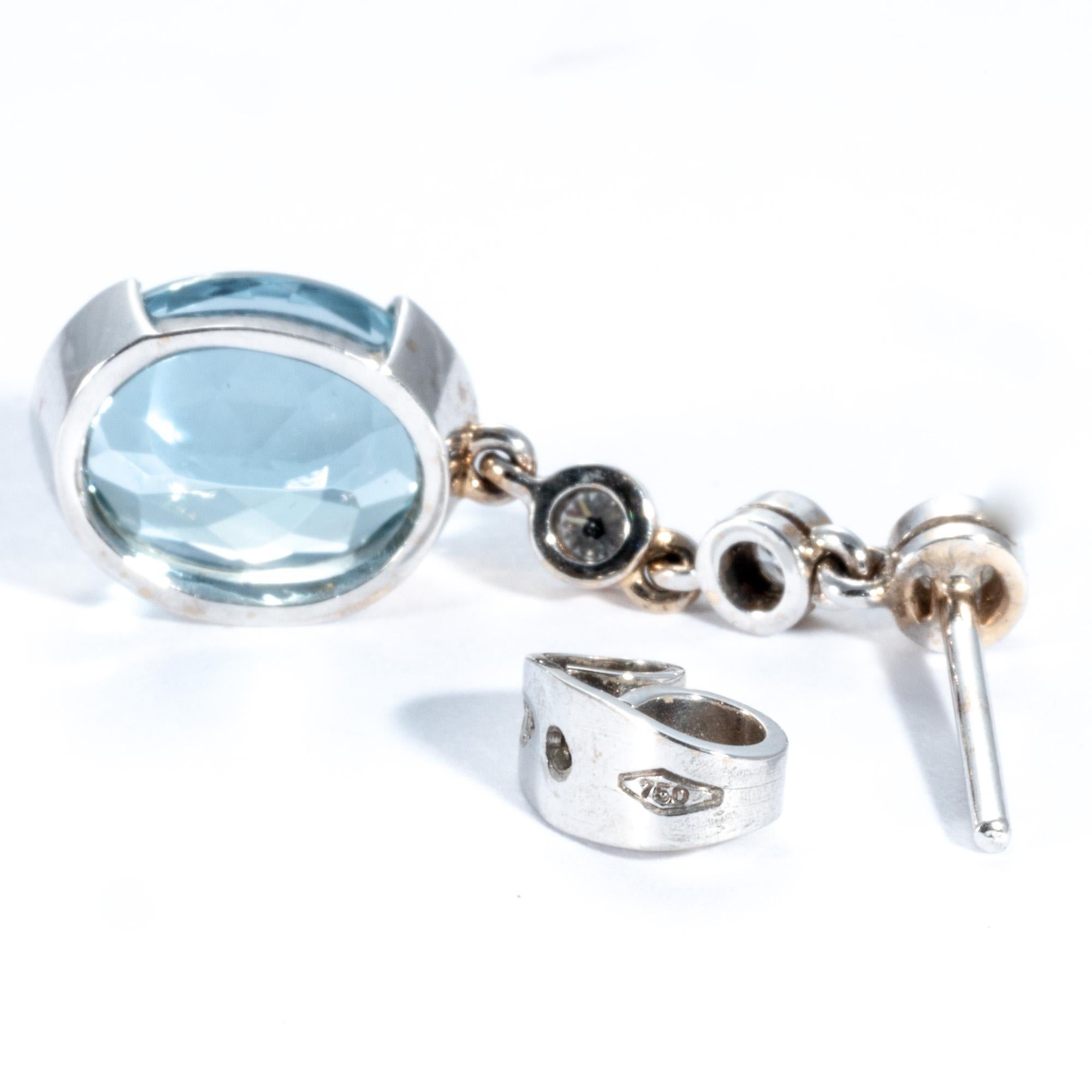 18 Karat White Gold 5.38 Carat Aquamarine Diamond Dangling Earrings For Sale 1