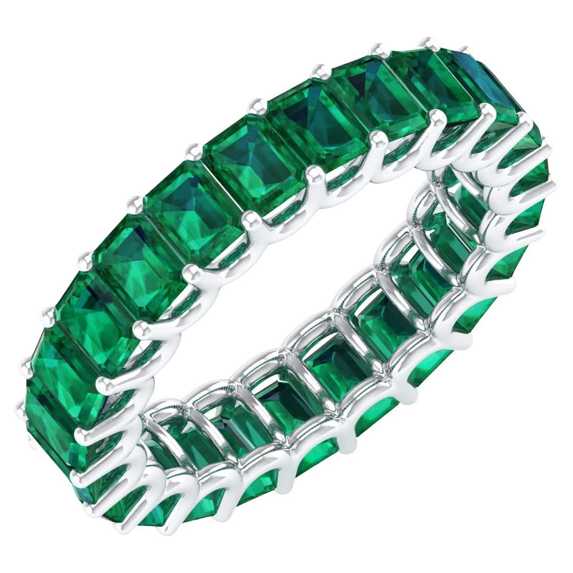 18 Karat White Gold 5.39 Carat Emerald Solitaire Ring For Sale
