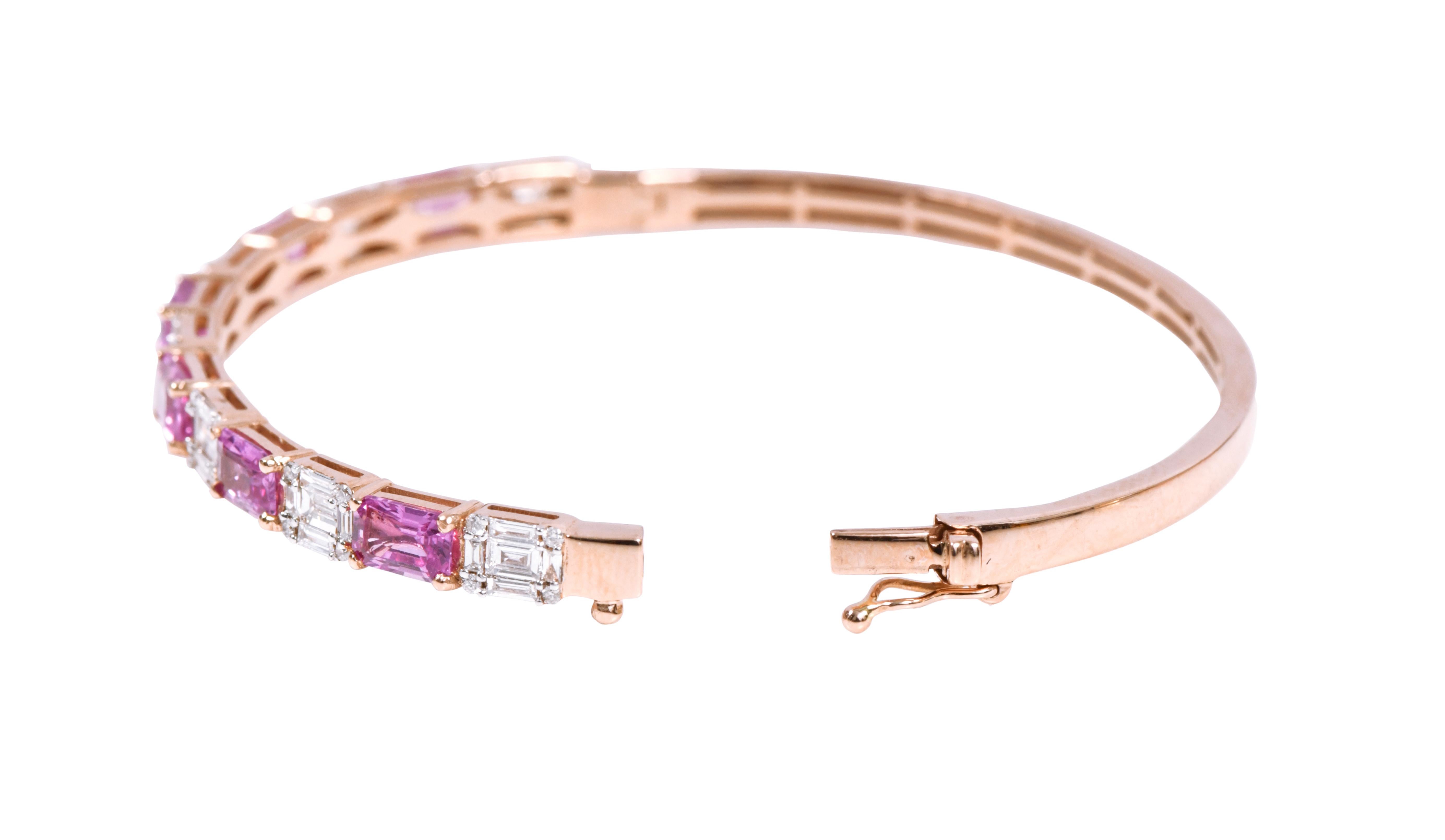Contemporary 18 Karat White Gold 5.41 Carat Pink Sapphire and Diamond Bangle For Sale