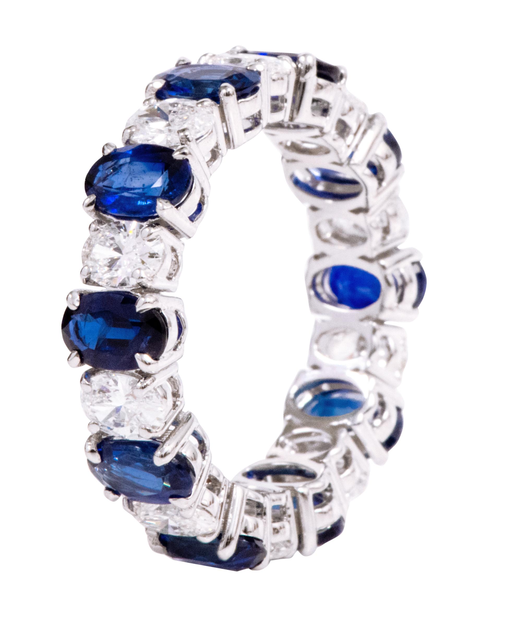 Women's 18 Karat White Gold 5.46 Carat Solitaire Sapphire and Diamond Eternity Band Ring For Sale