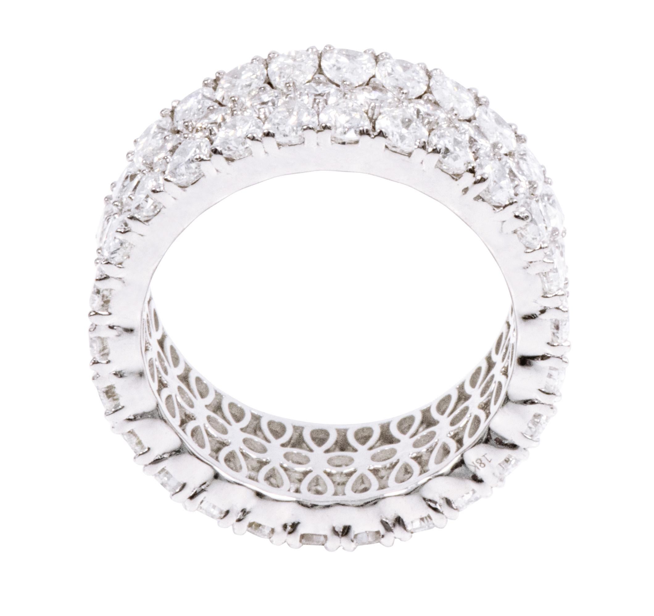 Women's 18 Karat White Gold 6.62 Carat Solitaire Diamond Eternity Band Ring For Sale