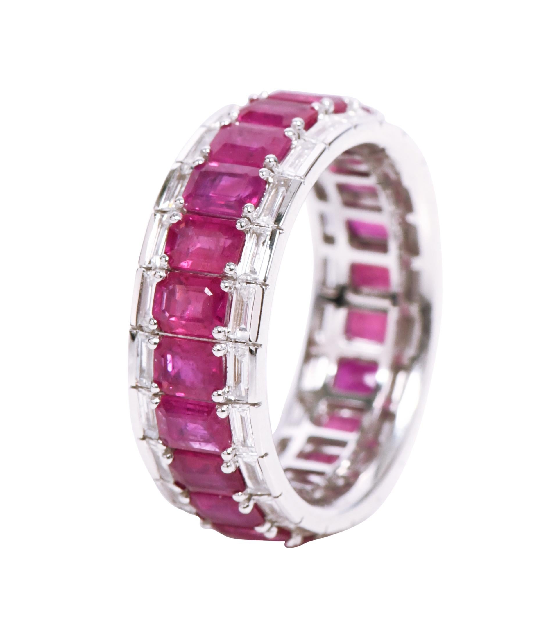 18 Karat White Gold 6.85 Carat Ruby and Diamond Eternity Band Ring In New Condition For Sale In Jaipur, IN