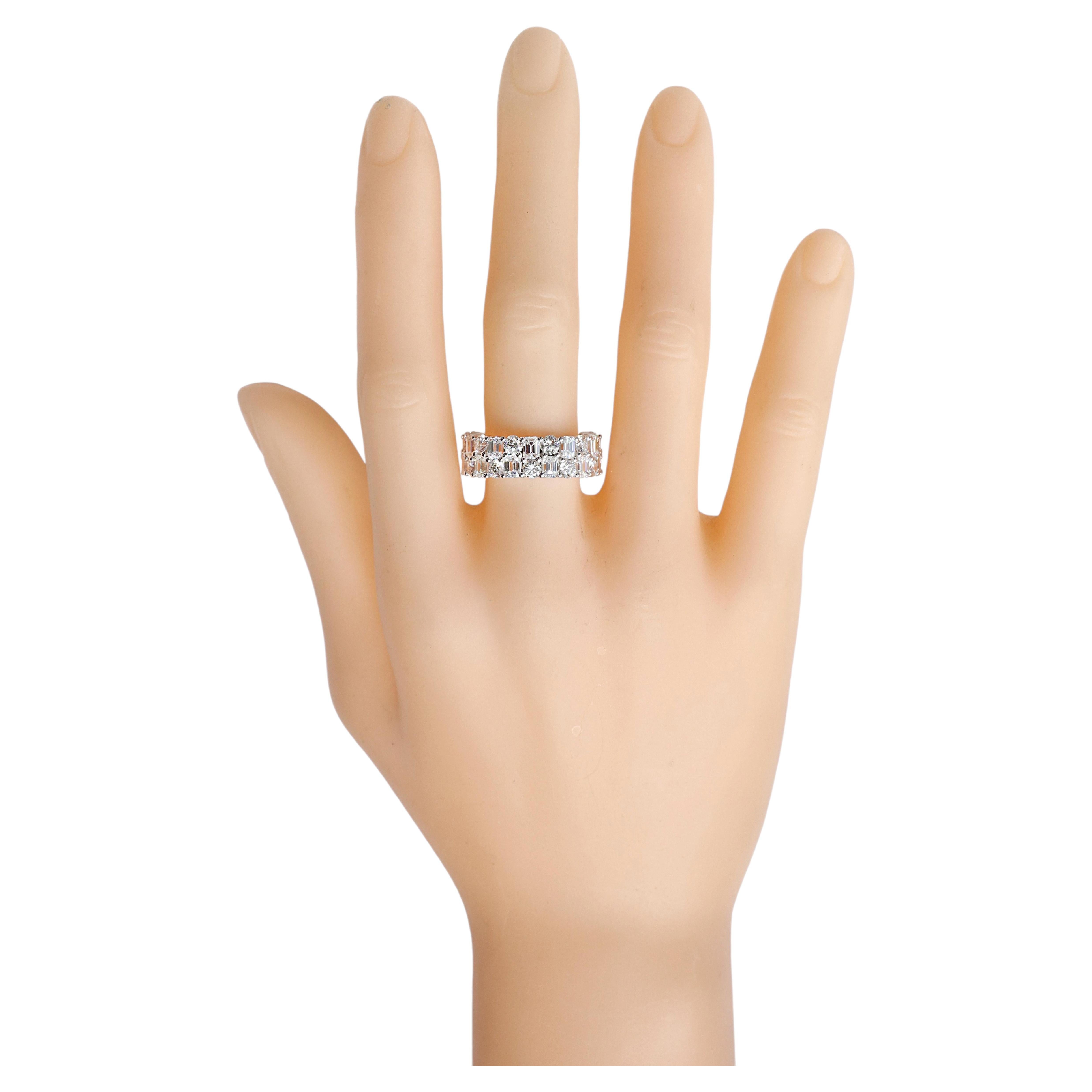 18 Karat White Gold 6.87 Carat Solitaire Diamond Eternity Band Ring For Sale