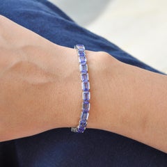 18 Karat White Gold 6X4 MM Octagon Natural Tanzanite Tennis Link Bracelet