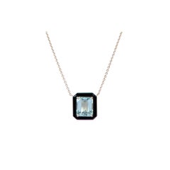 18 Karat White Gold 7.80 Carat Aquamarine and Black Onyx Pendant Necklace