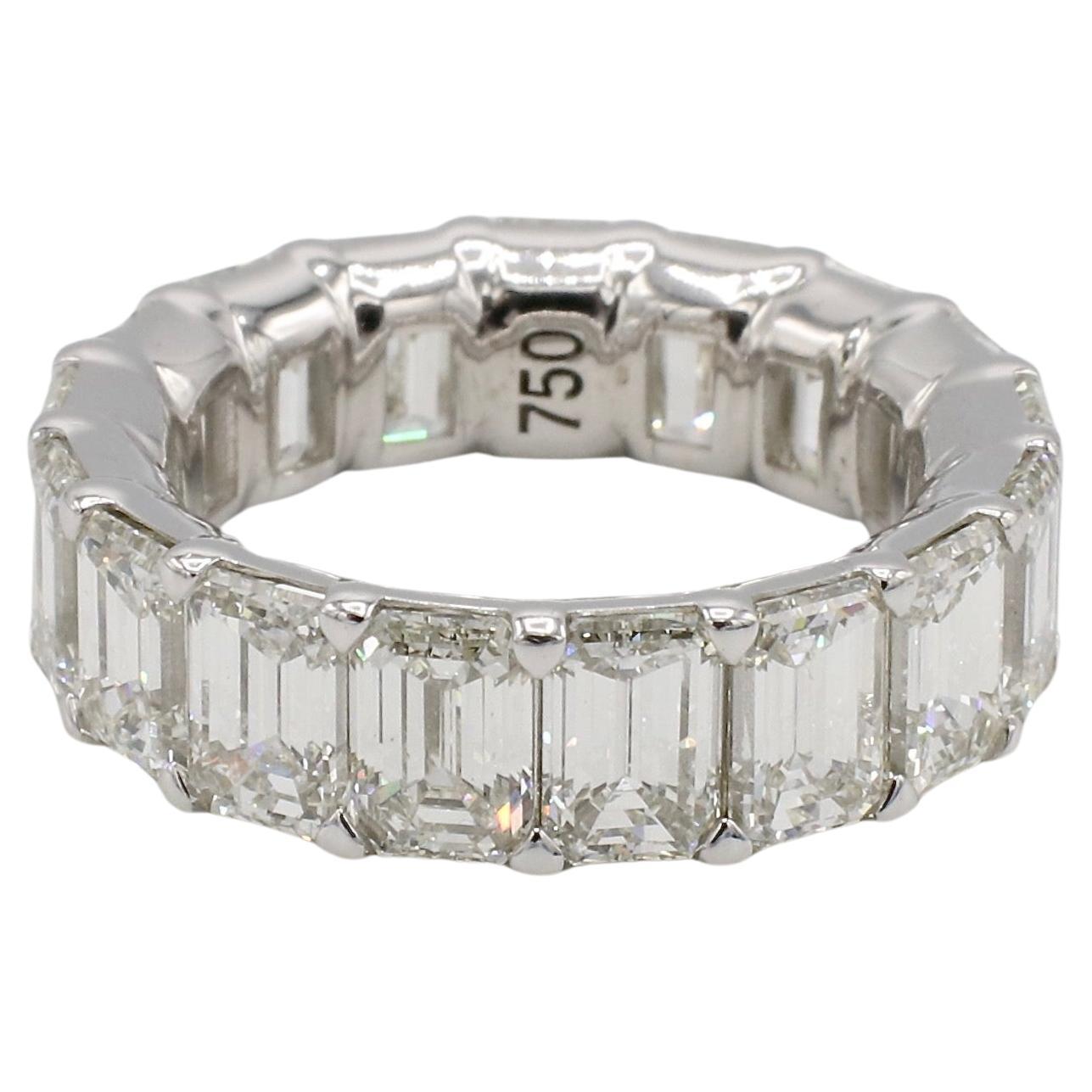 Modern 18 Karat White Gold 8.75 Carat Emerald Cut Natural Diamond Eternity Band Ring  For Sale