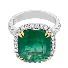 18 Karat White Gold 9.23ct Cushion Green Natural Emerald Diamond Halo Ring