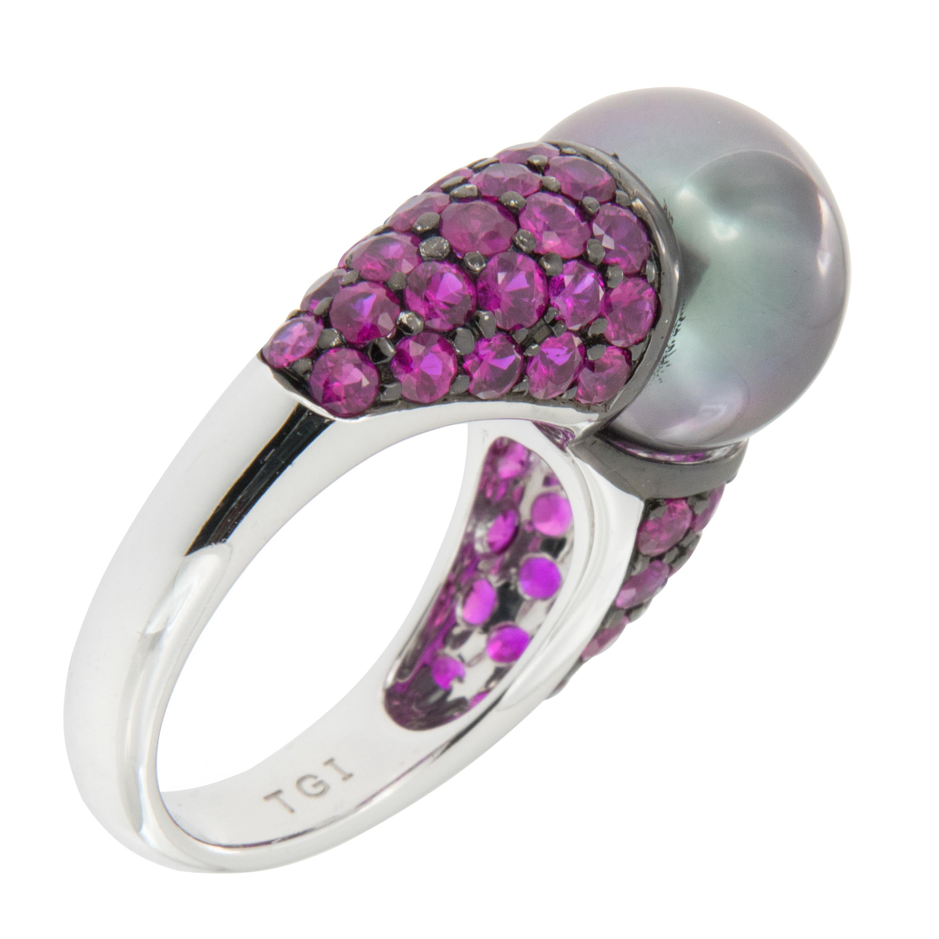 hot pink sapphire ring