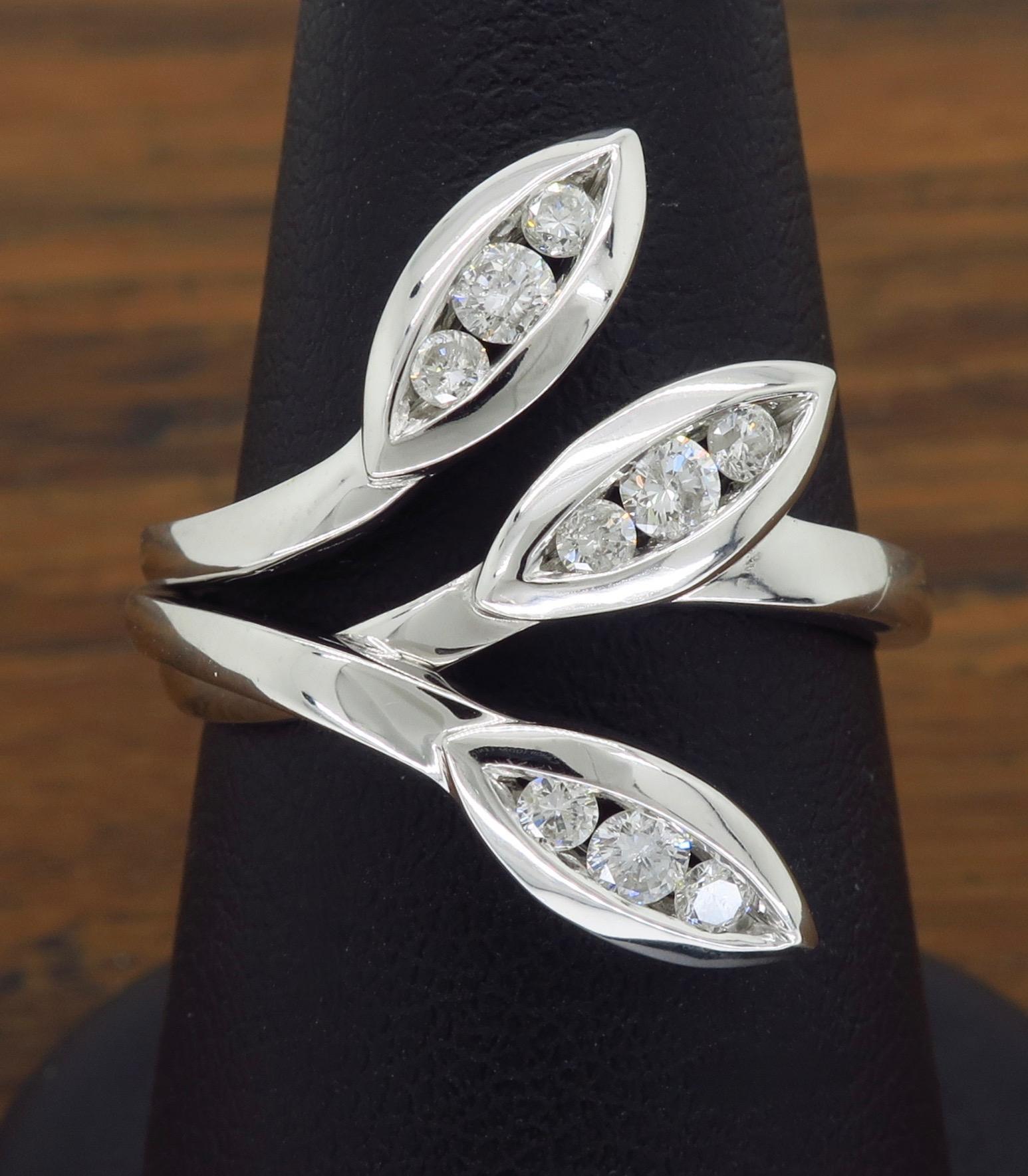 18 Karat White Gold Abstract Leaf Diamond Ring 2