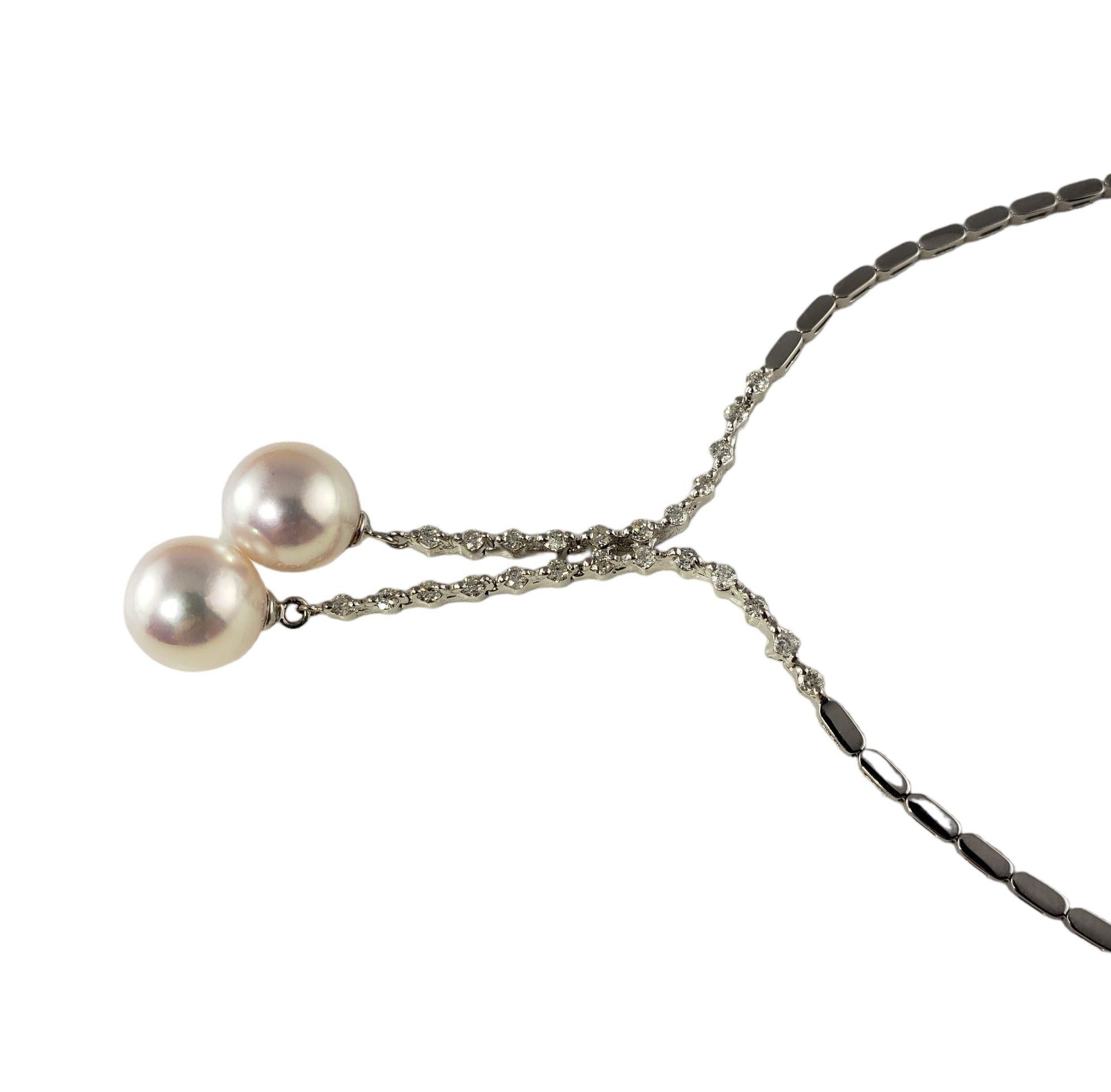 Round Cut 18 Karat White Gold Akoya Pearl and Diamond Necklace #13909 For Sale