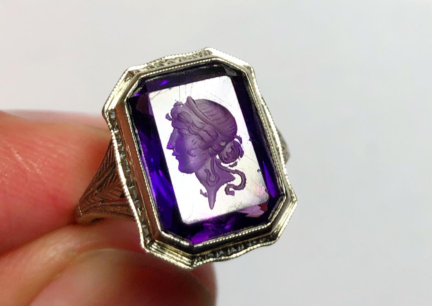 Women's or Men's 18 Karat White Gold Amethyst Intaglio Ring For Sale