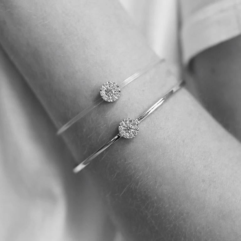 Contemporary Alessa Clique Bangle 18 Karat White Gold Clique Collection For Sale