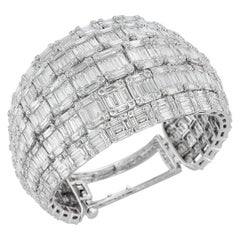 18 Karat White Gold and 38.32 Carat Diamond Bangle-Cuff Bracelet