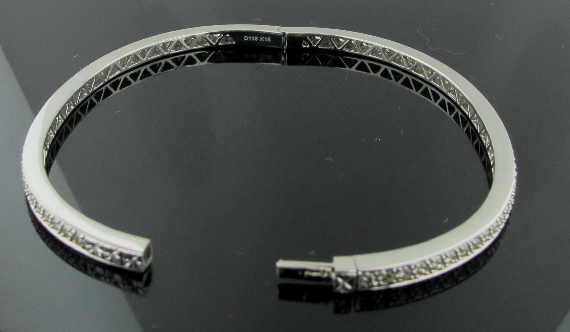 Women's or Men's 18 Karat White Gold and Diamond Bangle