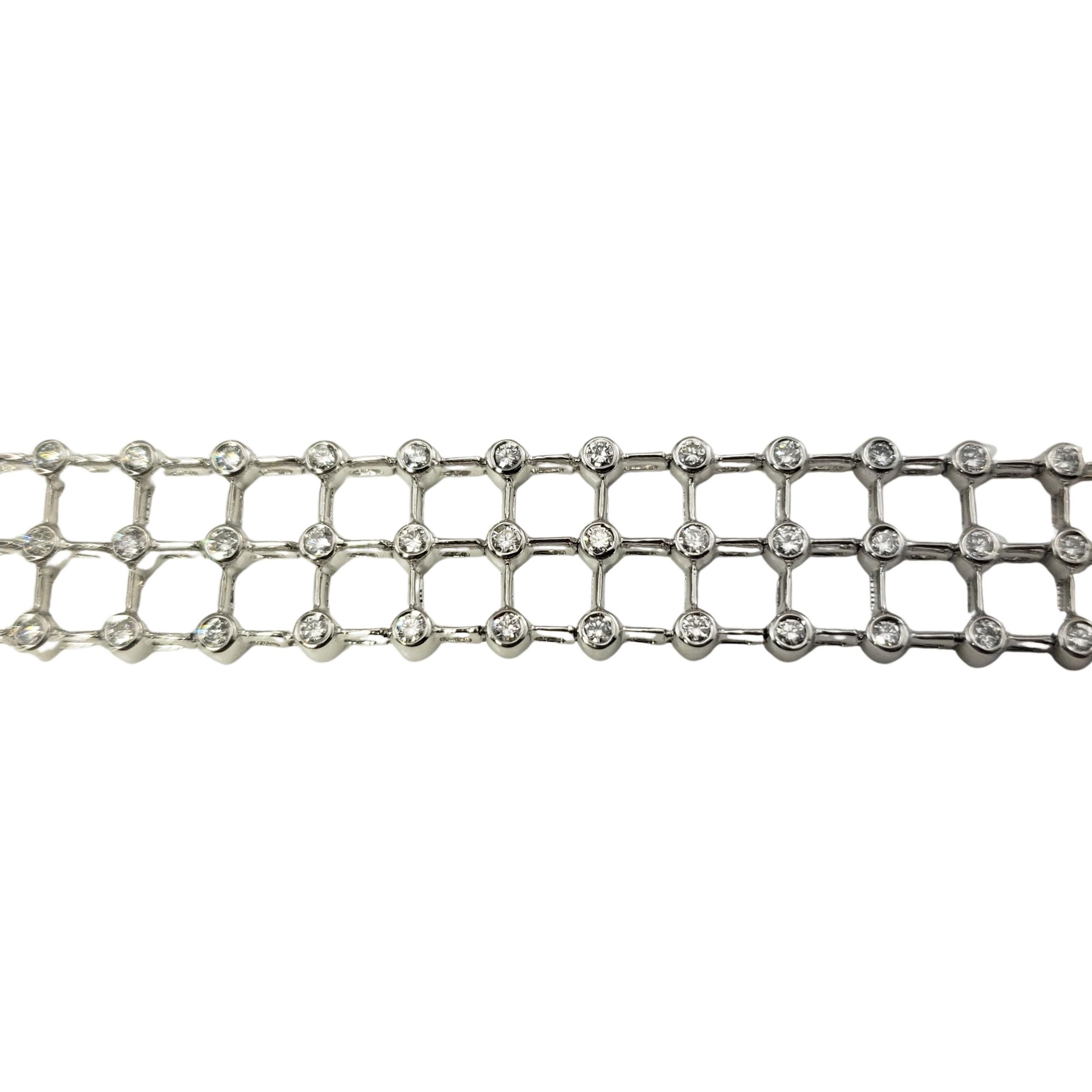 Donna Bracciale in oro bianco 18 carati e diamanti in vendita