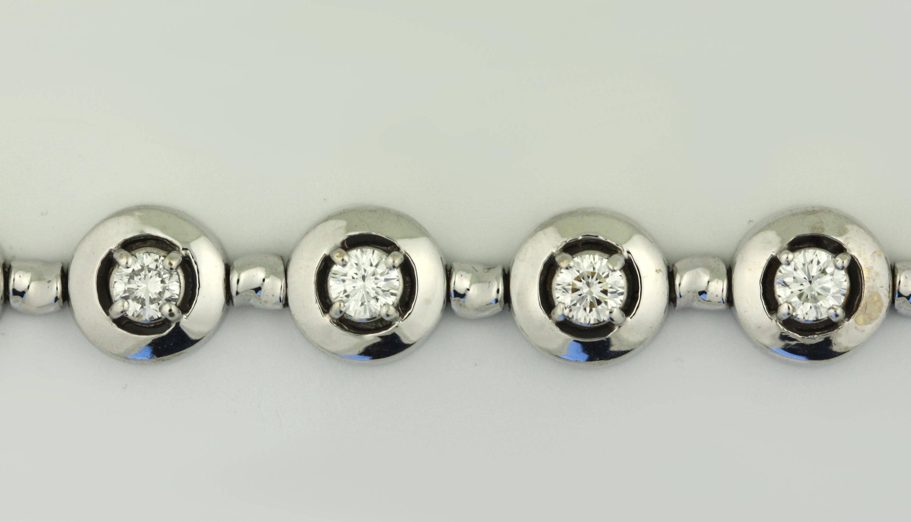 Bracelet en or blanc 18 carats et diamants Unisexe en vente