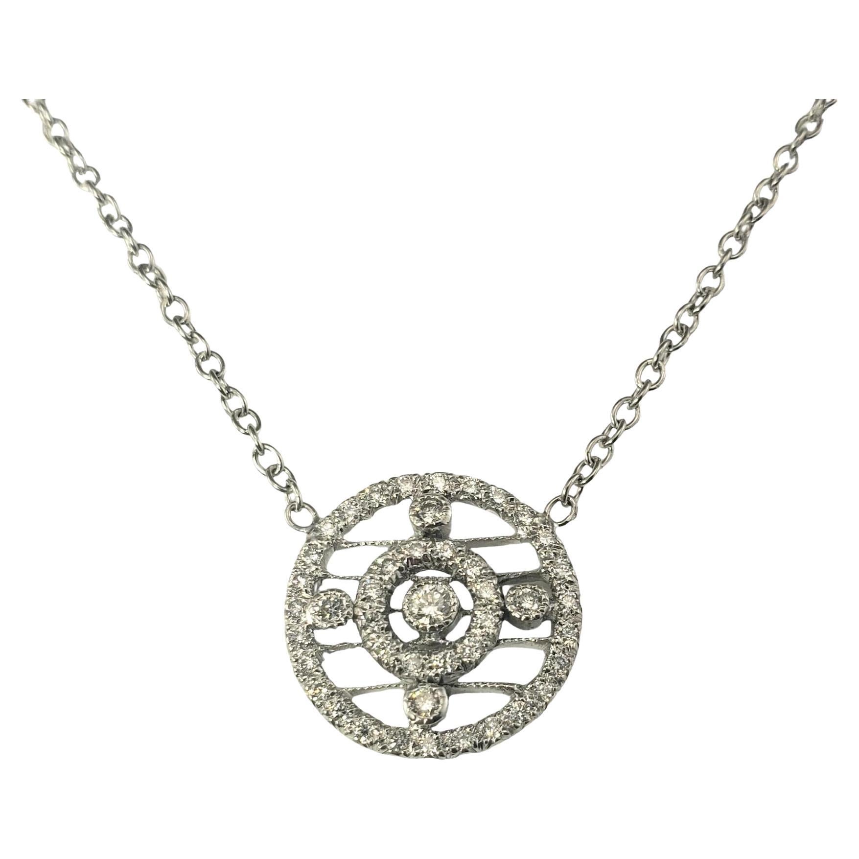 18 Karat White Gold and Diamond Circle Pendant Necklace #16824 For Sale