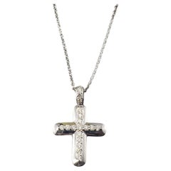 Collier pendentif croix en or blanc 18 carats et diamants n° 17226