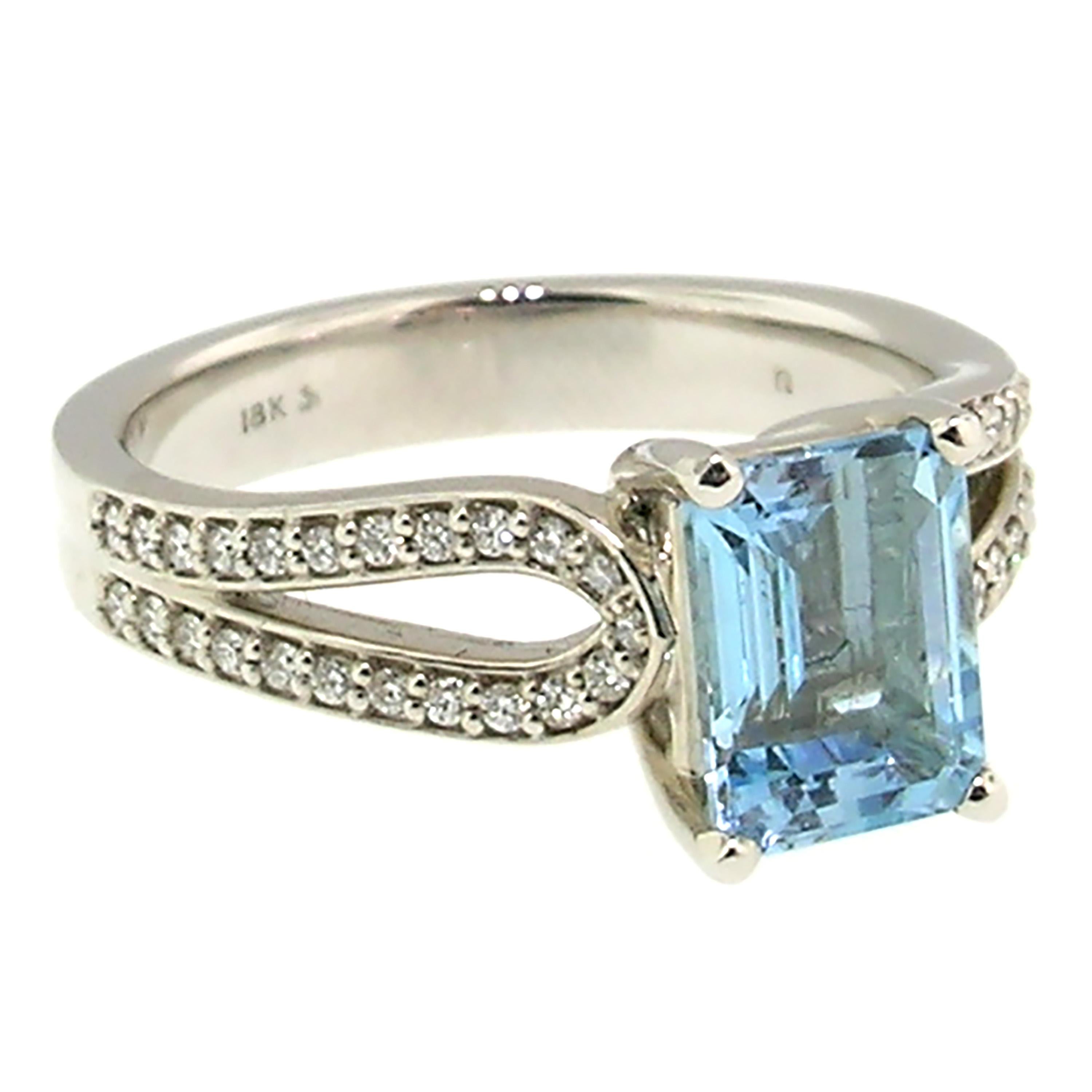 Emerald Cut 18 Karat White Gold and Diamond Custom Ring with 1.63 Carat Aquamarine