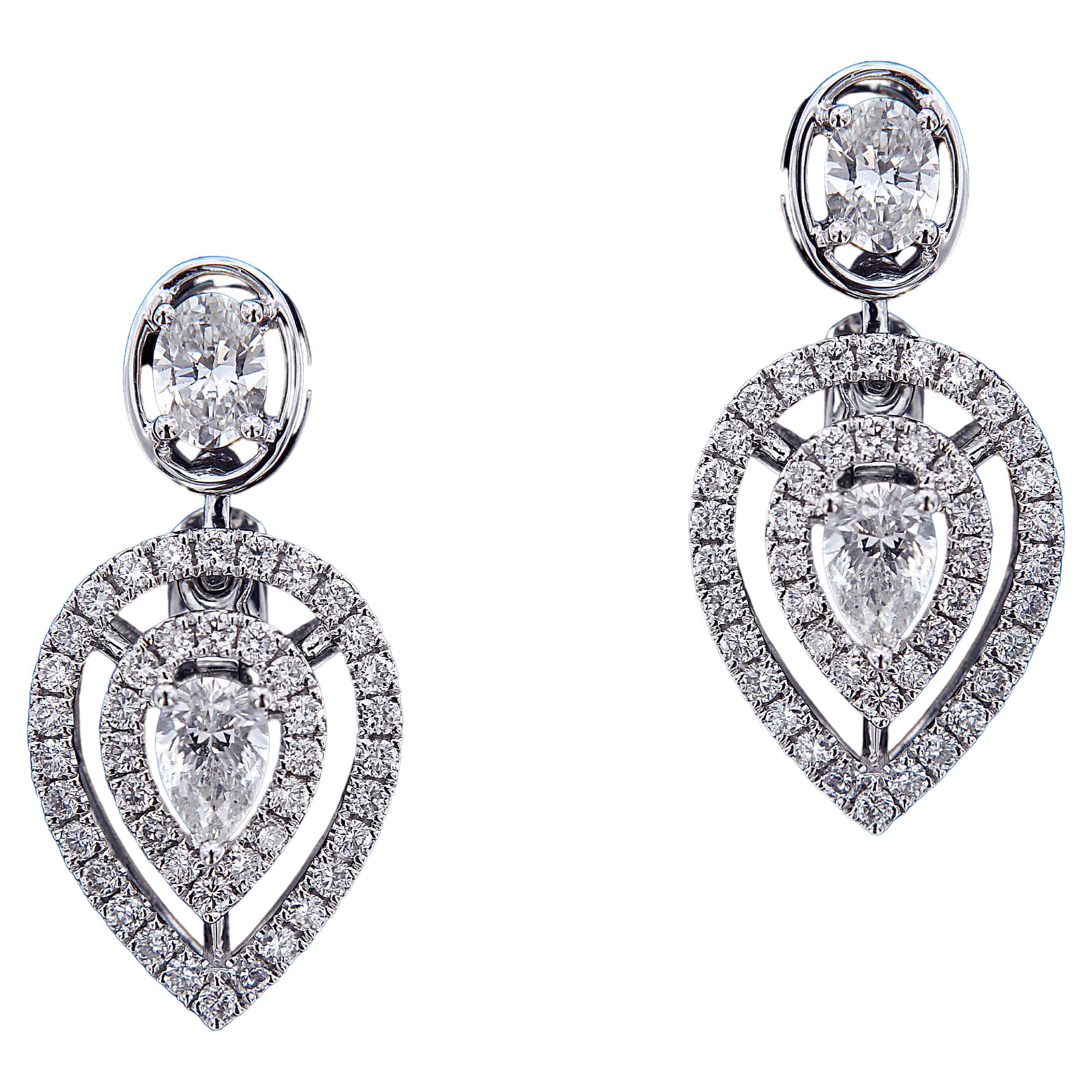 18 Karat White Gold and Diamond Dangle Earrings For Sale at 1stDibs