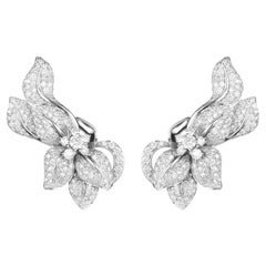 18 Karat White Gold and Diamond Fleur de Lis Earrings