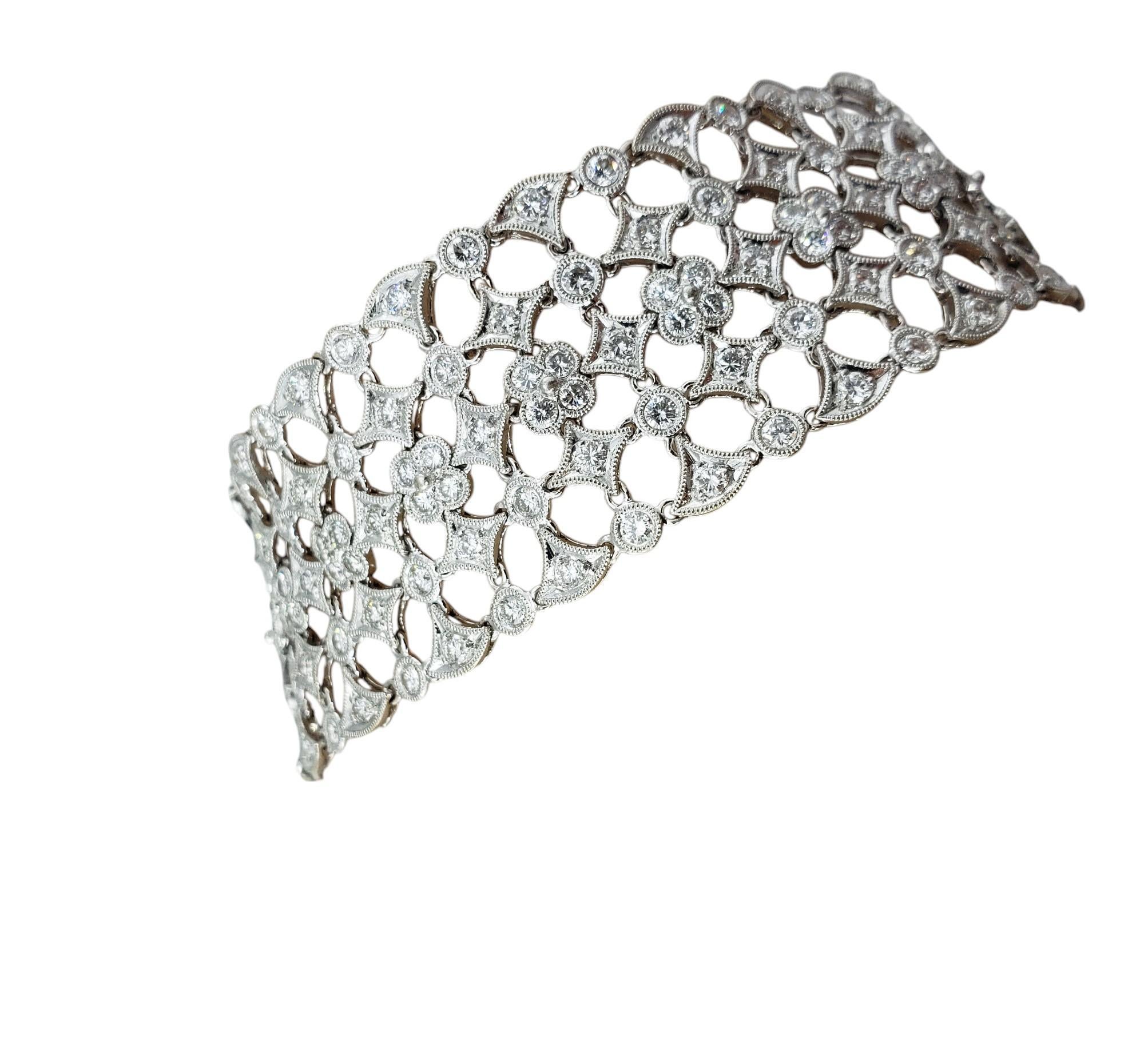 Bracciale a reticolo in oro bianco 18 carati e diamanti #19953 in vendita 5
