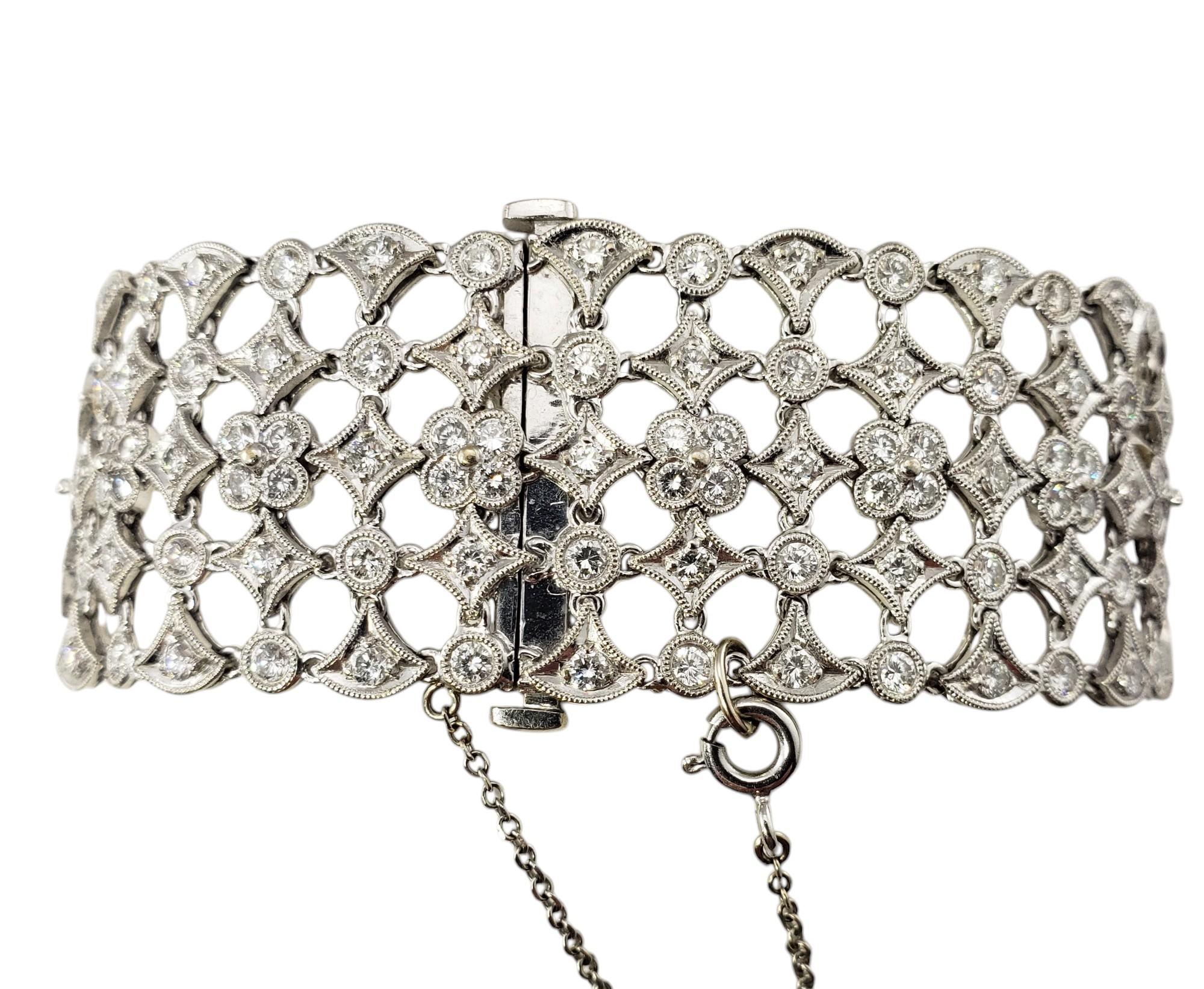 Bracciale a reticolo in oro bianco 18 carati e diamanti #19953 In condizioni buone in vendita a Washington Depot, CT